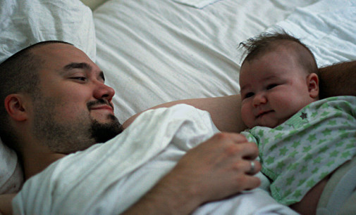 Hechting bij vaders: prenatale gevoelens beïnvloeden hechting met baby